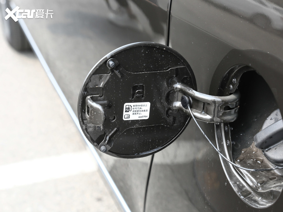 2021��e��GL8 �Ŀ� 652T ���A��