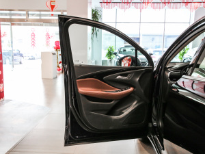 2021532T 򌾫Ӣ {λ܇T