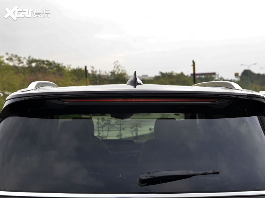 2021eGL6 323T pӻF