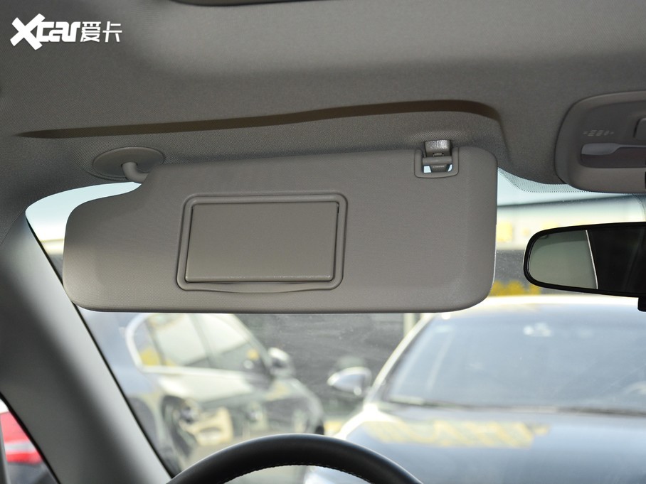 2021eGL6 323T pӻA