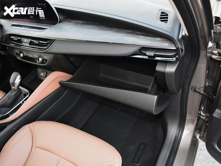 2021eGL6 323T pӻA