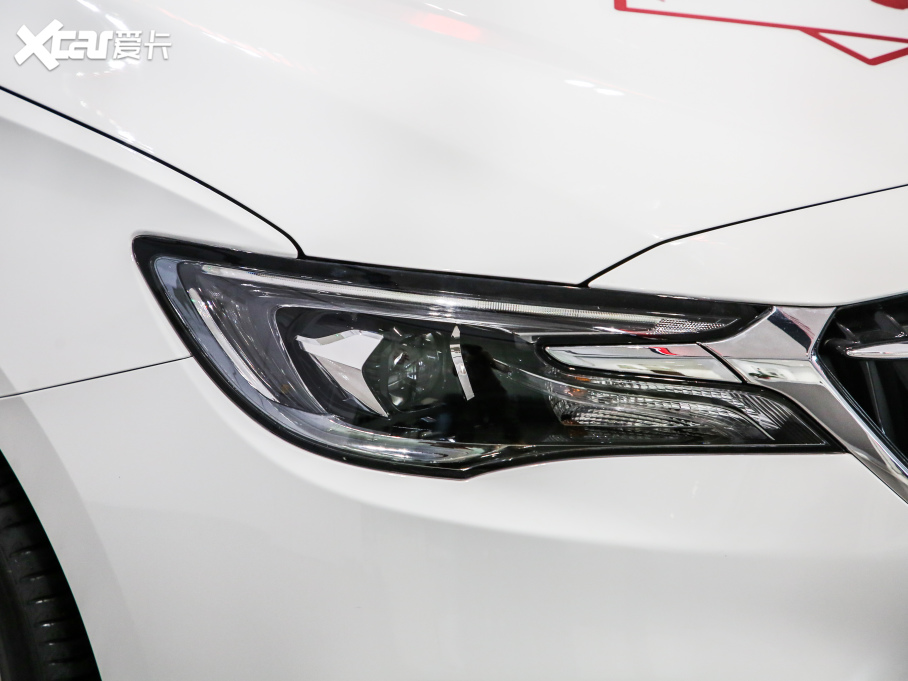 2021eGL6 323T pӻA