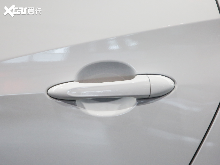 2021eGL6 323T pӻA