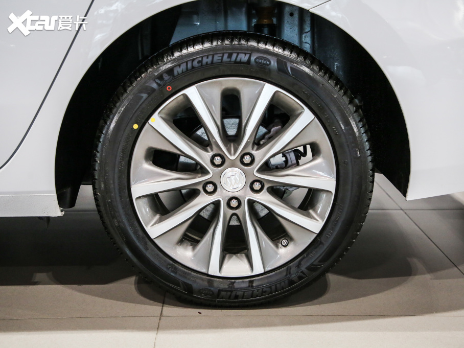 2021eGL6 323T pӻA