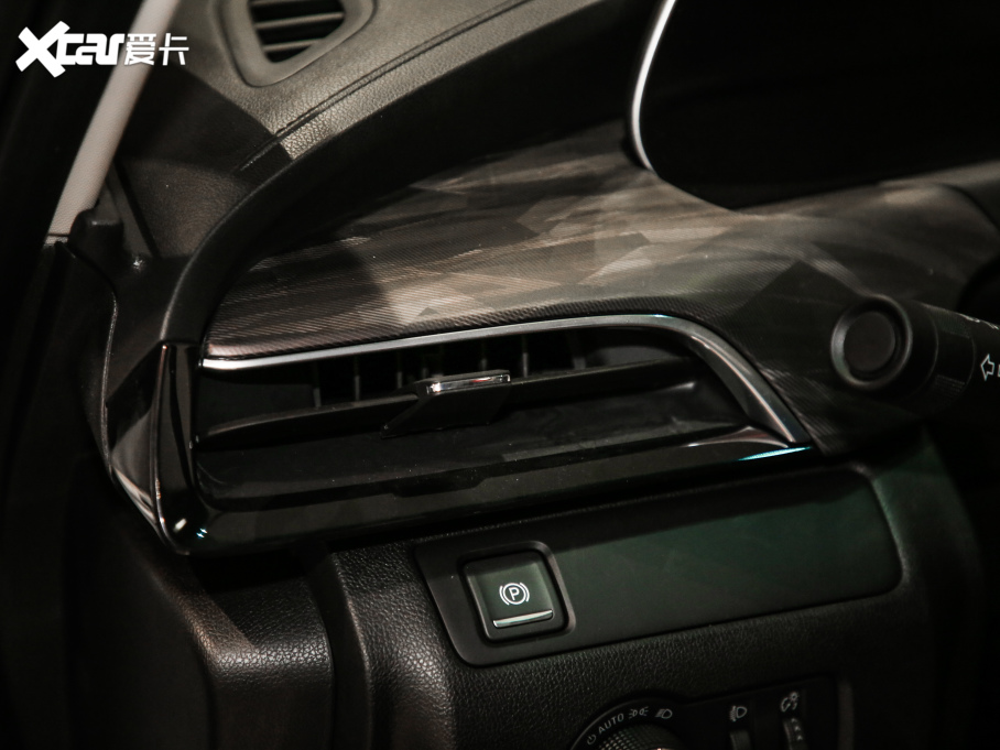 2021eGL6 323T pӻA