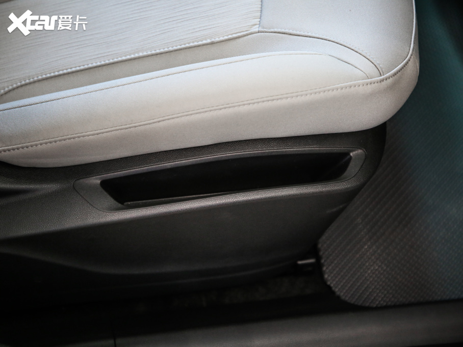 2021eGL6 323T pӻӢ