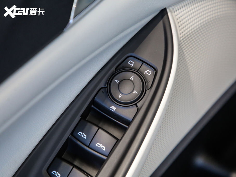 2021eGL6 323T pӻӢ