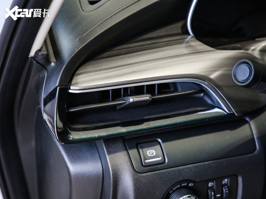 2021eGL6 323T pӻӢ