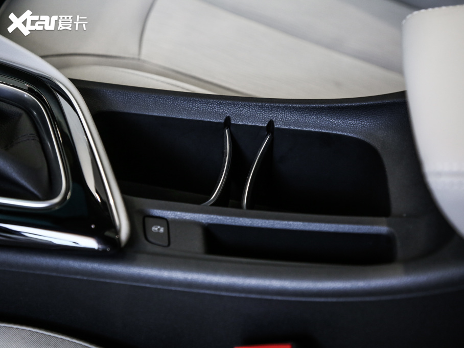 2021eGL6 323T pӻӢ