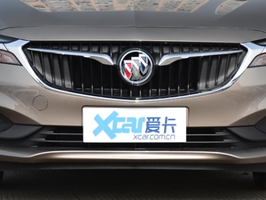 2021款323T 轻混动互联豪华型 中网