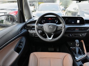 2021款323T 轻混动互联豪华型 方向盘