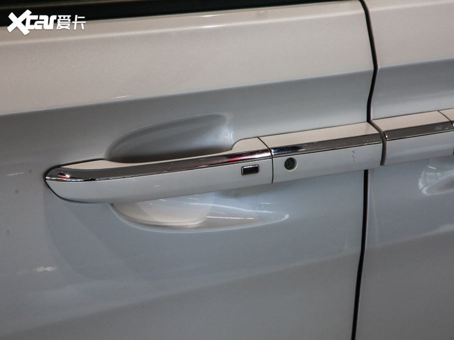 2021��e��GL8 ES��� 653T �ǻۺ��A��