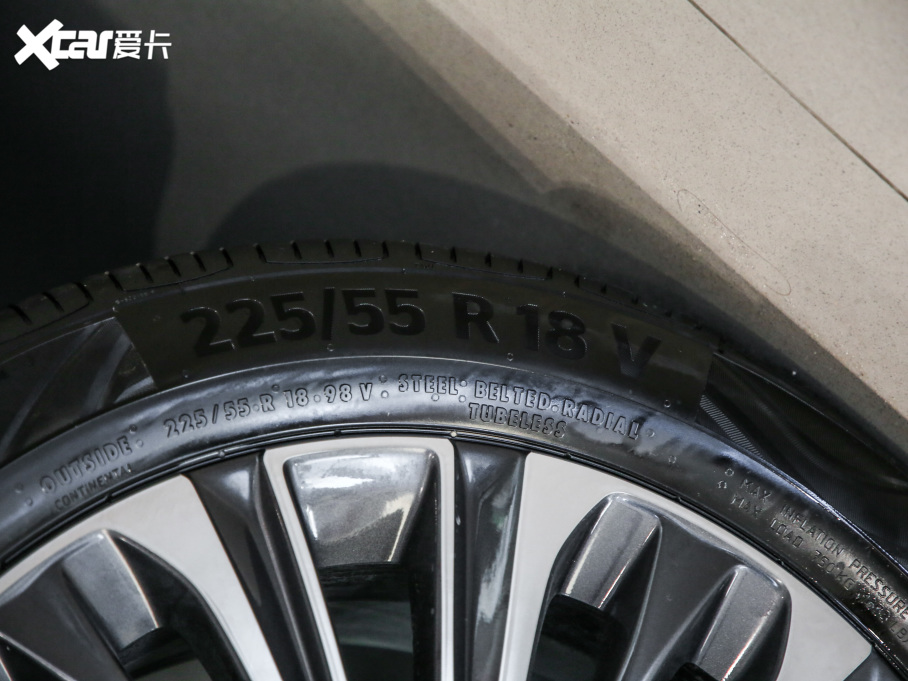 2021eGL8 ES 653T ǻۺA