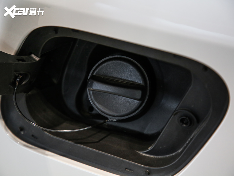 2021eGL8 ES 653T ǻۺA