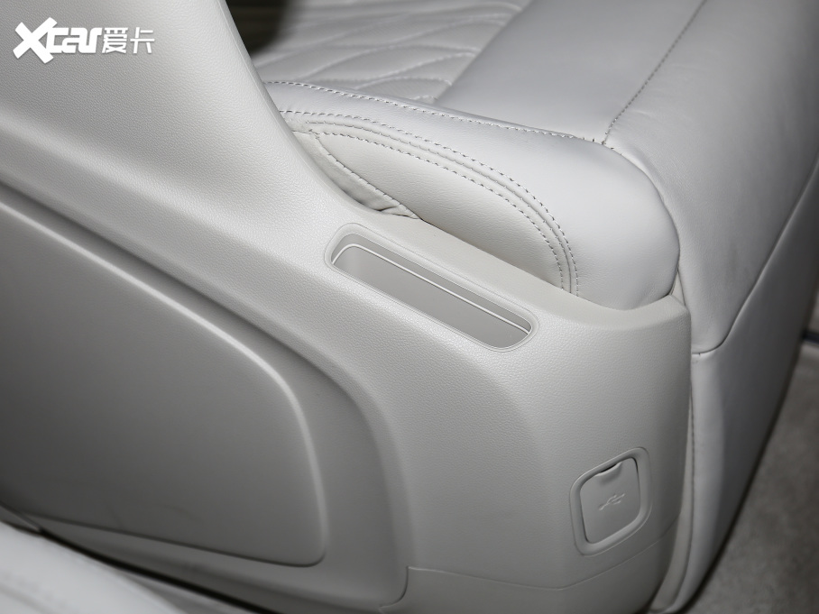 2021eGL8 ES AvenirS HY