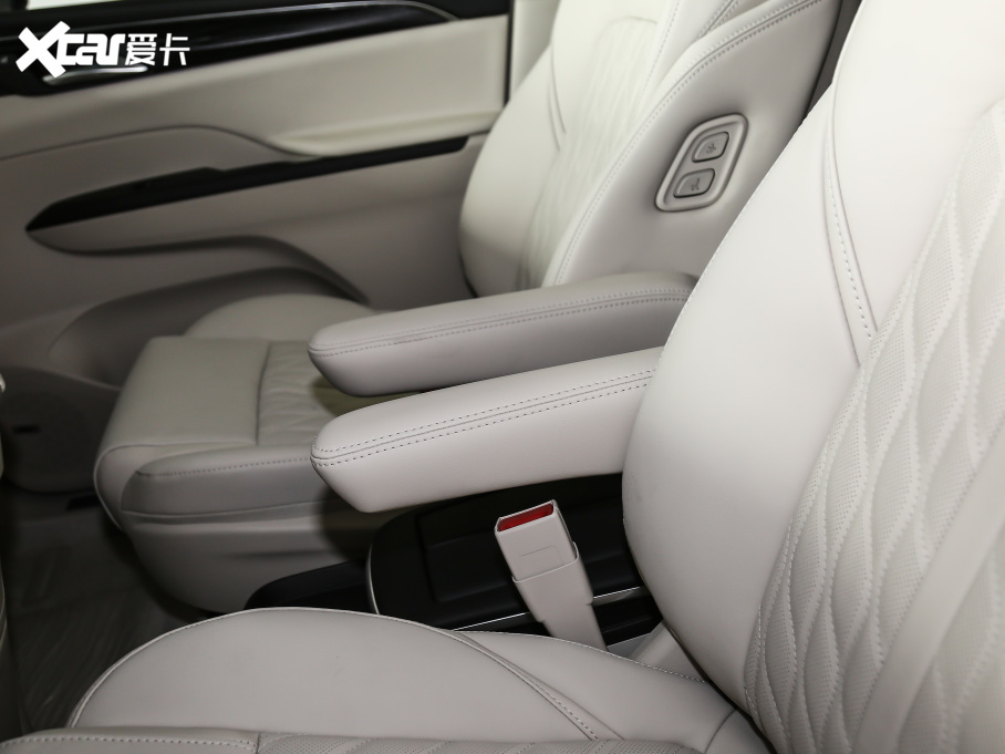 2021eGL8 ES AvenirS tY