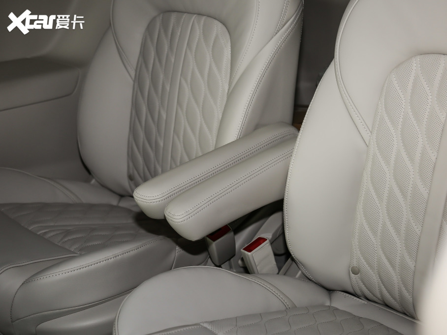 2021eGL8 ES AvenirS tY