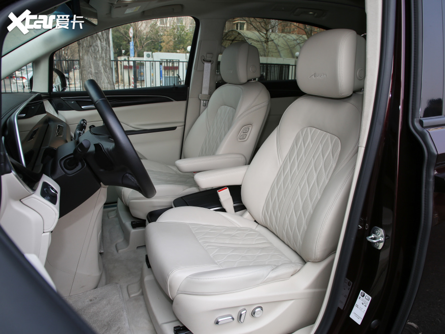 2021eGL8 ES AvenirS tY