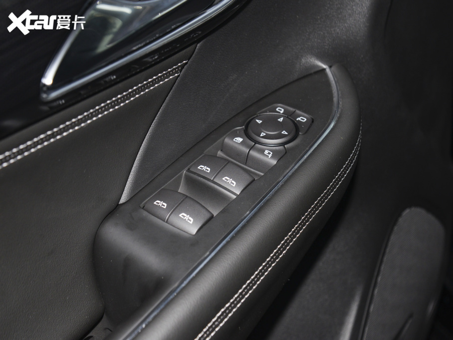 2022S 552T 򌾫Ӣ