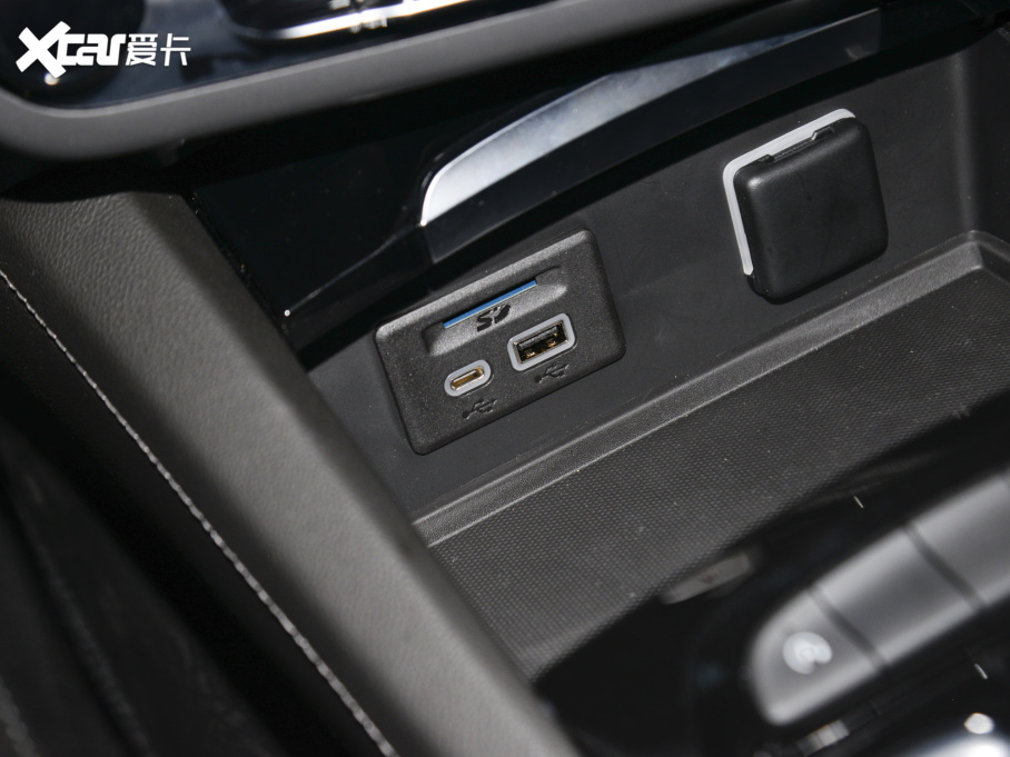 2022S 552T 򌾫Ӣ