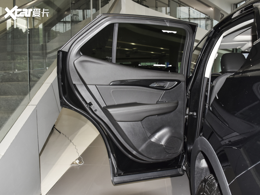 2022S Ŀ 552T 򌾫Ӣ