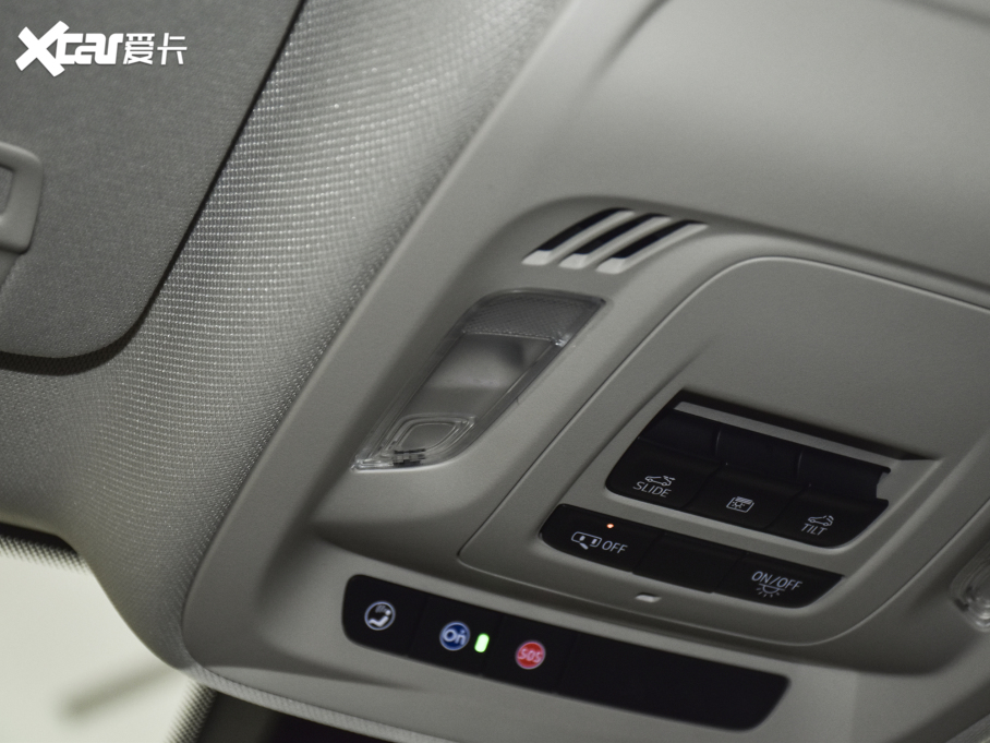 2022S Ŀ 552T 򌾫Ӣ