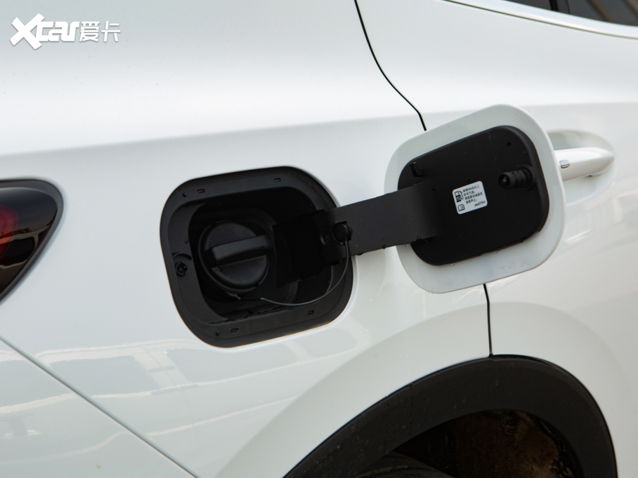 2022S Ŀ 652T (q)A