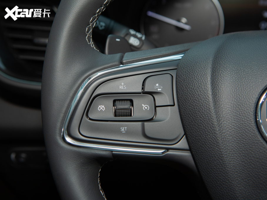 2022S Ŀ 652T (q)A