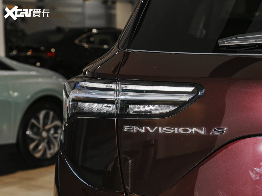 2022S Ŀ (q) AvenirS