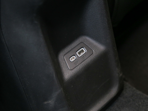 2022552T (q)A п؅^(q)