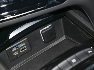 2022552T 򌾫Ӣ п؅^