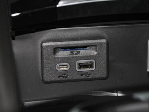 2022Ŀ 552T (q)A п؅^(q)