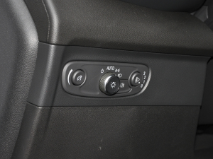 2022Ŀ 552T (q)A п؅^(q)