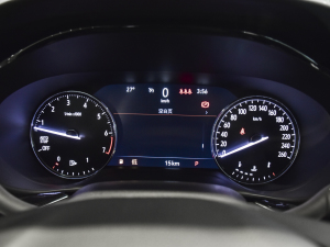 2022Ŀ 552T (q)Ӣ п؅^(q)