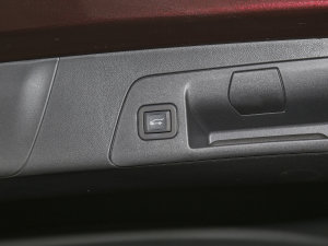 2022Ŀ (q) AvenirS g