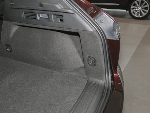 2022Ŀ (q) AvenirS g