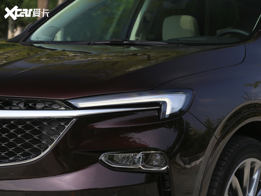 2022 652T AvenirS 6