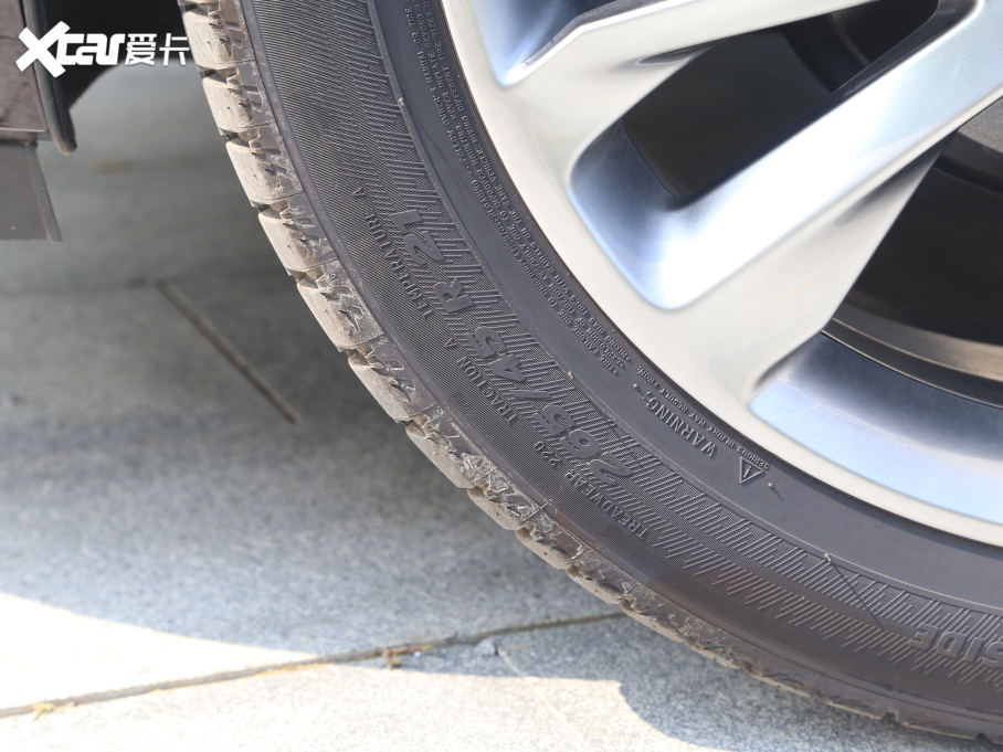 2022 652T AvenirS 6