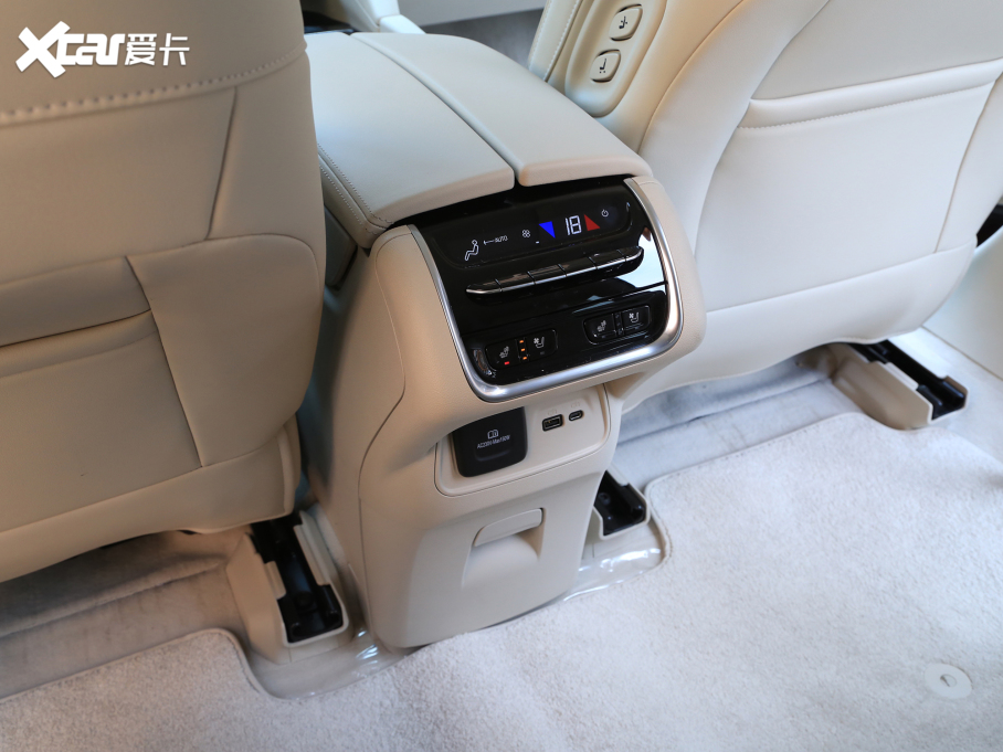 2022 652T AvenirS 6