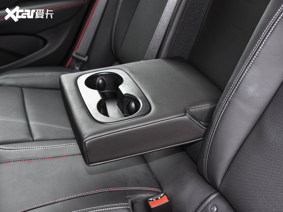 2021�����GS GS 28T �Ԅ����F��