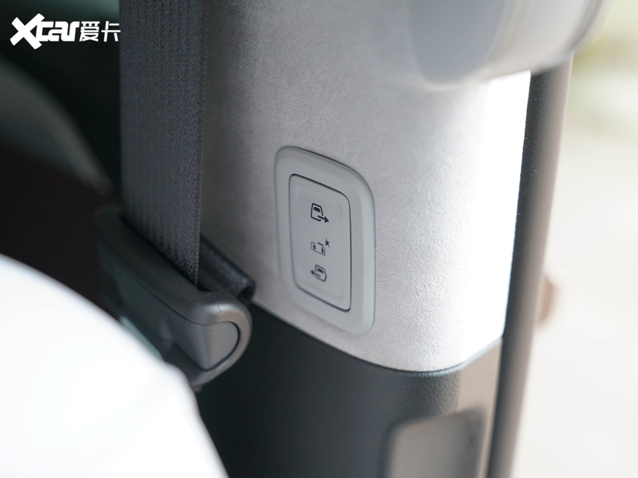 2022��e��GL8 ES��� Avenir���S�� �����t�Y��