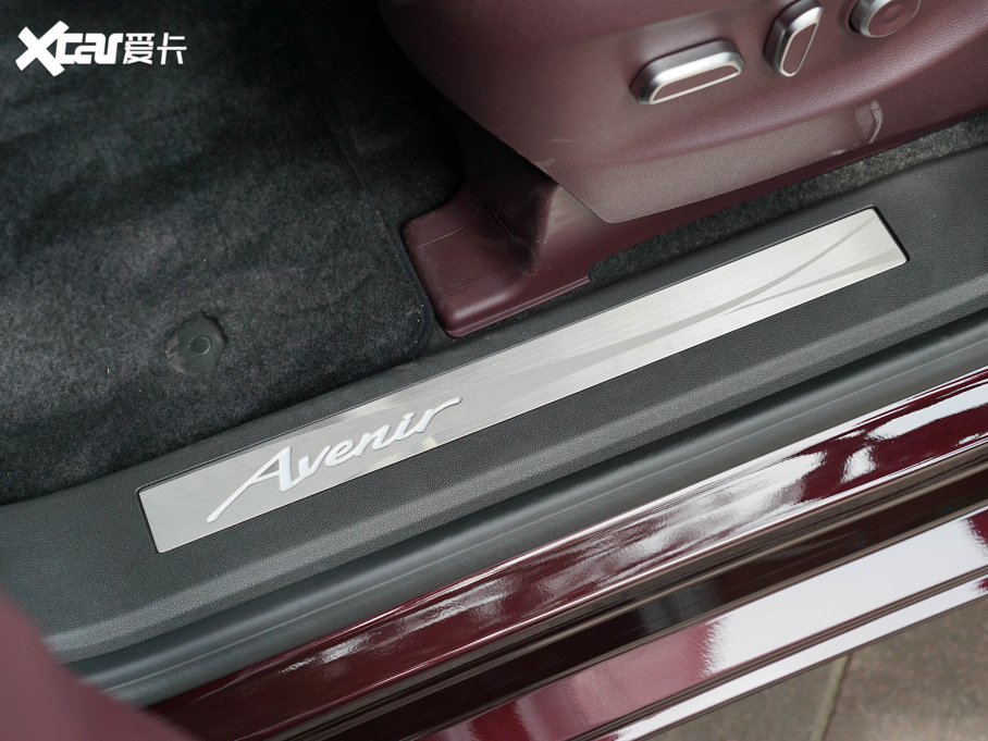 2022��e��GL8 ES��� Avenir���S�� �����t�Y��