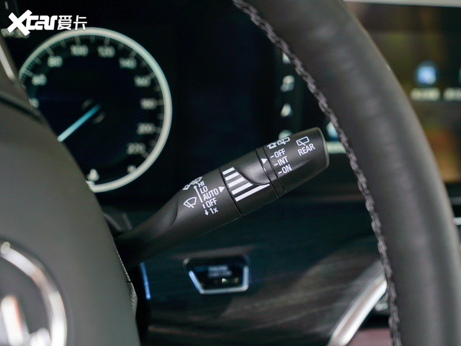 2022eGL8 ES AvenirS tY