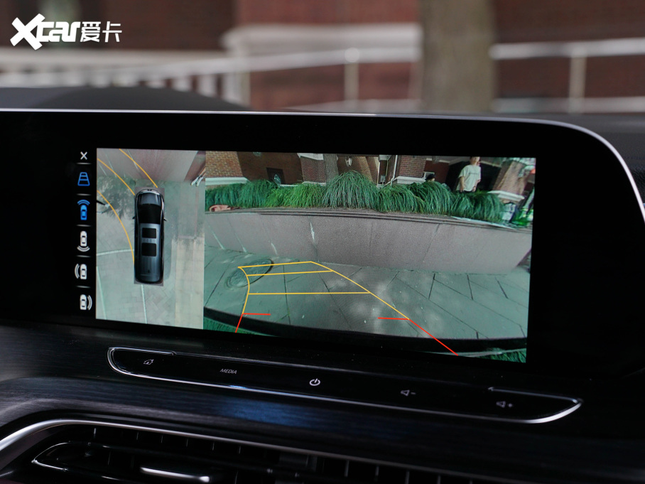 2022��e��GL8 ES��� Avenir���S�� �����t�Y��