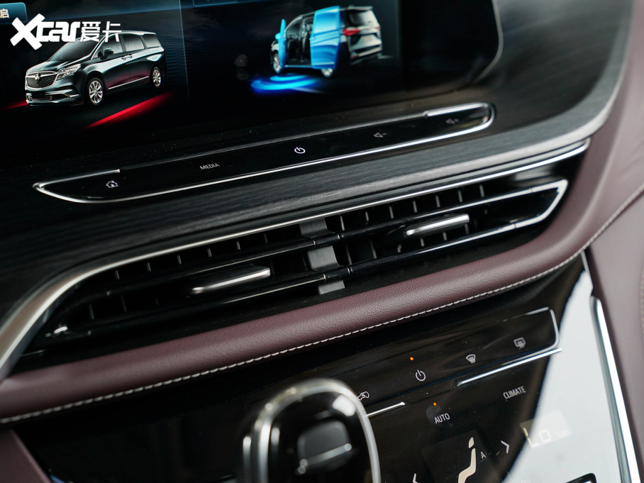 2022eGL8 ES AvenirS tY