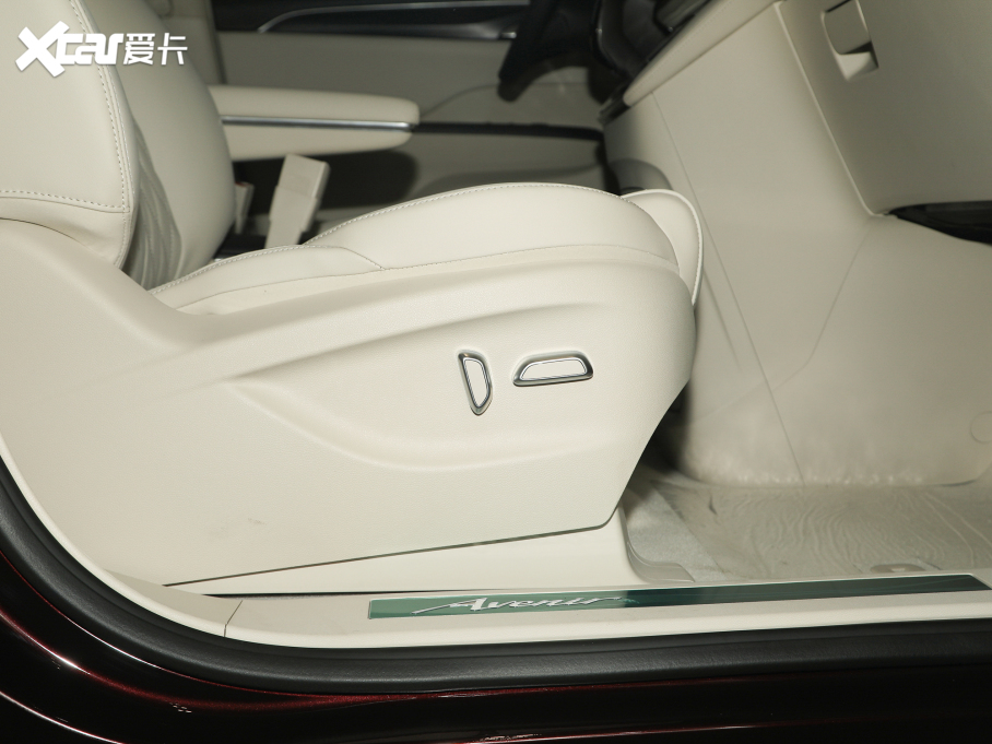 2022eGL8 ES AvenirS HY