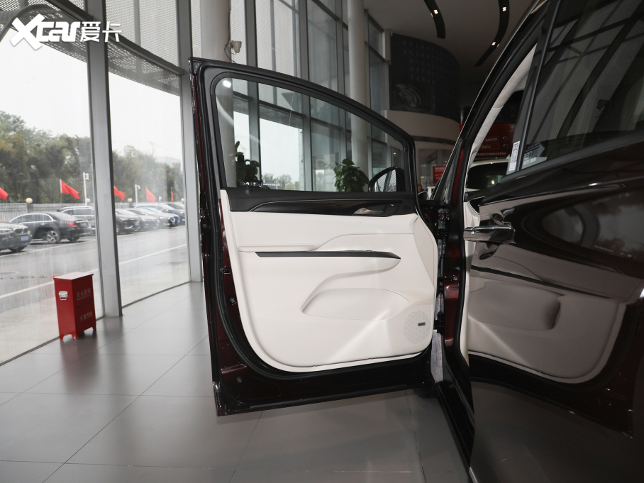 2022eGL8 ES AvenirS HY