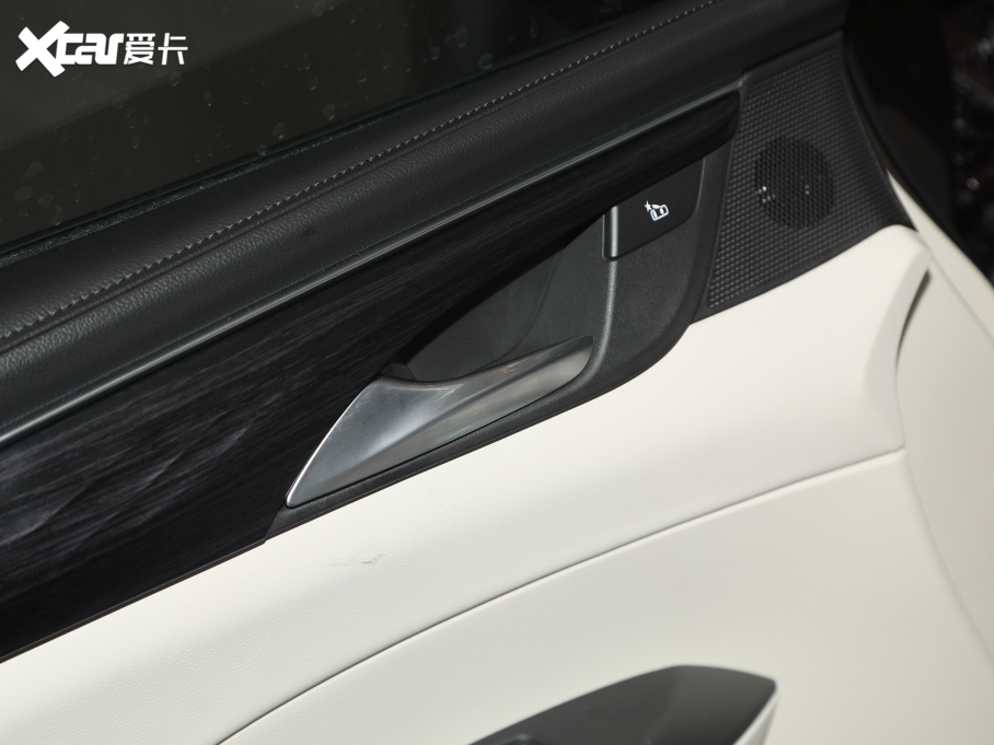 2022eGL8 ES AvenirS HY