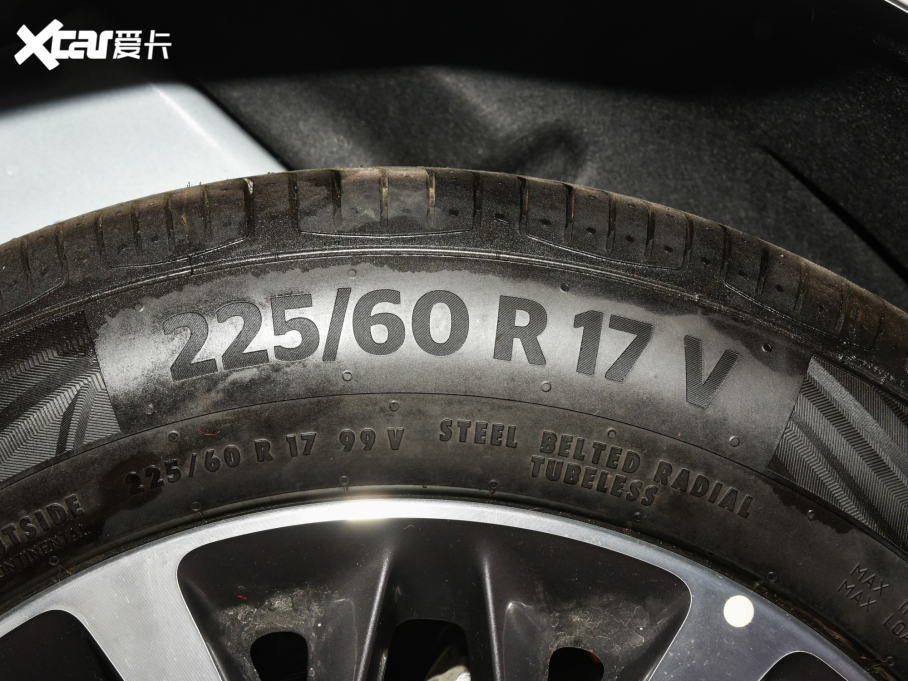 2022eGL8 ES ES 653T m