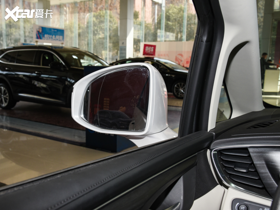 2022eGL8 ES ES 653T m